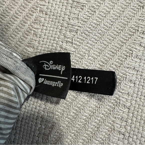 Loungefly Disney Belle cosmetic pouch/pencil case, 8"x4.5", striped interior - Picture 6 of 8